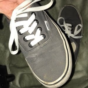 Grey canvas vans sneakers!
